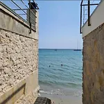La Petite Maison Pres De La Mer, Avec Jardin , Parking Et Clim Σπίτι διακοπών *