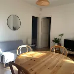 La Petite Maison Pres De La Mer, Avec Jardin , Parking Et Clim Λα Σιοτά