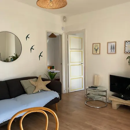 Σπίτι διακοπών La Petite Maison Pres De La Mer, Avec Jardin , Parking Et Clim *